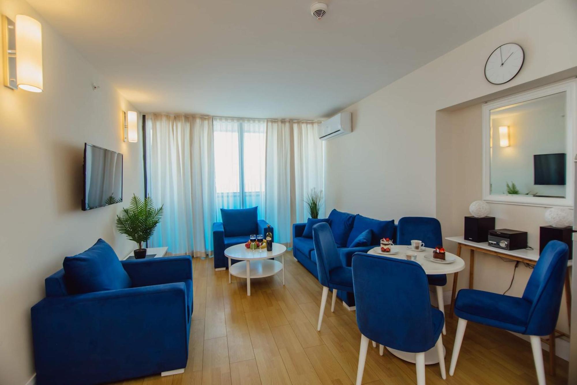 Orbi City Black Sea View Aparthotel Batumi Exterior photo